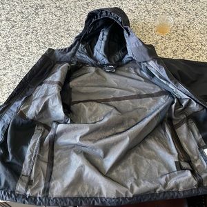 Boys North Face she’ll